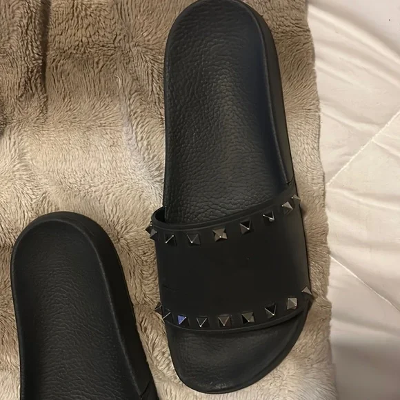 Men’s Valentino Spiked Slides size 10 or large Valentino Garavani Men main image 4